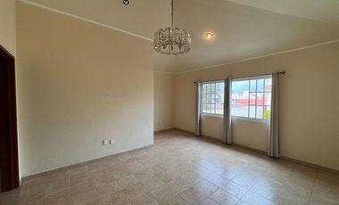 CASA EN RENTA EN FRACC RINCONADA TIZATLALLI EN METEPEC