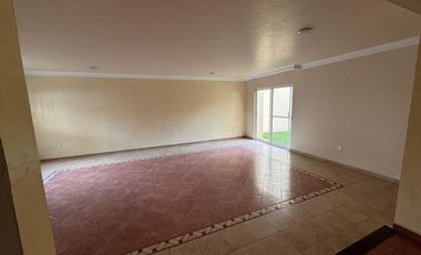 CASA EN RENTA EN FRACC RINCONADA TIZATLALLI EN METEPEC