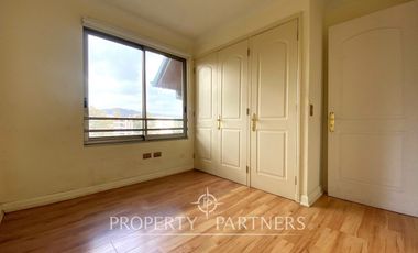 Andalué departamento dúplex con vista a la laguna