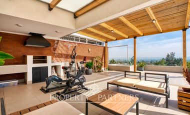 Departamento amplio con espectacular azotea de uso exclusivo !!