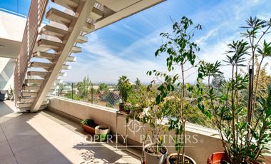 Departamento amplio con espectacular azotea de uso exclusivo !!
