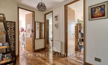 Departamento amplio con espectacular azotea de uso exclusivo !!