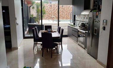 Venta: Espectacular!! Casa de Dos Ambientes  diseñada para lo que buscan Confort y Estilo.