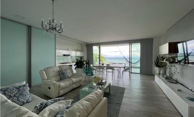 Se vende apartamento con vista al mar en Puerto Luz, Santa Marta