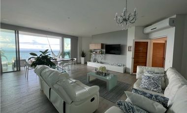 Se vende apartamento con vista al mar en Puerto Luz, Santa Marta