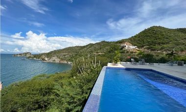 Se vende apartamento con vista al mar en Puerto Luz, Santa Marta