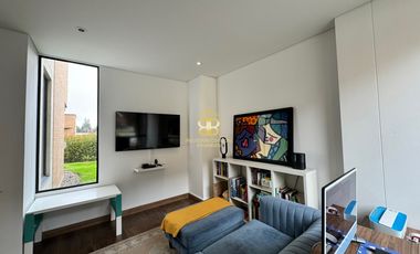 SE VENDE CASA EN CAJICA