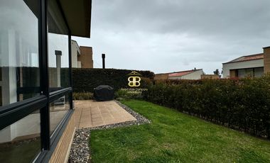 SE VENDE CASA EN CAJICA