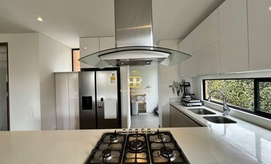 SE VENDE CASA EN CAJICA