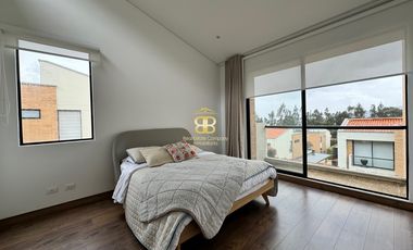 SE VENDE CASA EN CAJICA
