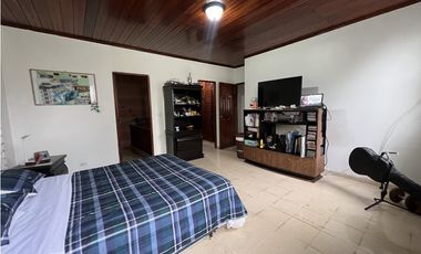 vendo casa ubicada en villa zaita
