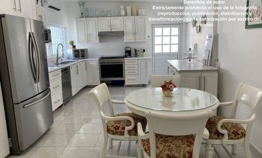 Venta casa Yerbaniz, Carretera Nacional, Monterrey