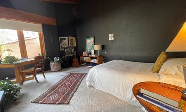 Excelente casa  en Paseo de las Lomas ¡Negociable!