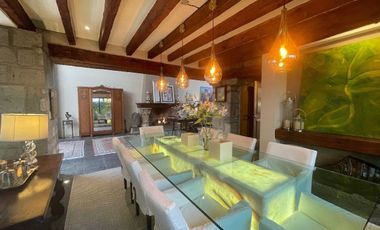 Excelente casa  en Paseo de las Lomas ¡Negociable!