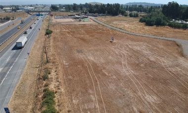 ARRIENDO LOTES DE 5.000 M2-3 UF X M2 CRUCE UNIHUE.