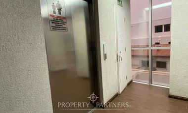 Venta de oficina con tres módulos en edificio Terra Office