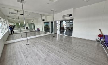 OPORTUNIDAD de INVERSION | VENTA Local 217m², con NEGOCIO funcionando | Cycling PRO