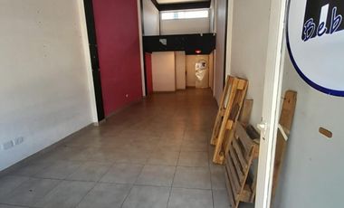 Excelente local comercial en alquiler