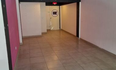 Excelente local comercial en alquiler