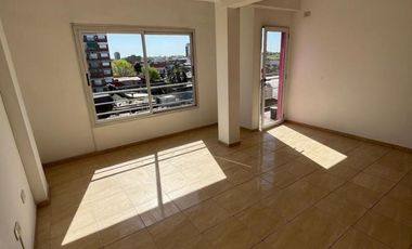 Departamento dos ambientes en alquiler