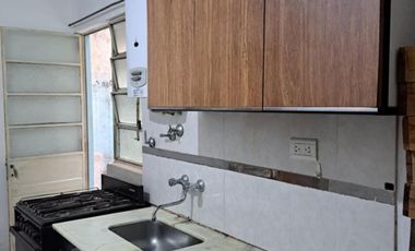 DOS AMBIENTES  GRANDE EN PLANTA BAJA