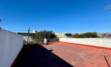 Casa en venta 3 ambientes en Haedo