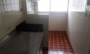 DEPARTAMENTO 2 AMBIENTES LATERAL GRAN COCINA  TODO SOL