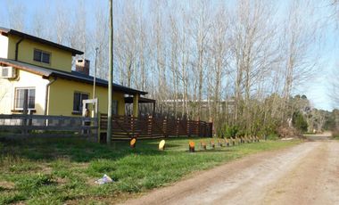 Venta - Hermosa Casa en Costa del Este - Partido de La Costa - Bs As - Toma Depto en Pago