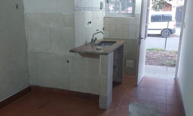 Alquiler disponible de ph al frente.