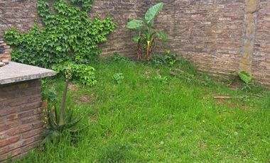 Casa 5 amb.lote propio. 2 Plantas.