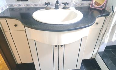 Casa 5 amb.lote propio. 2 Plantas.