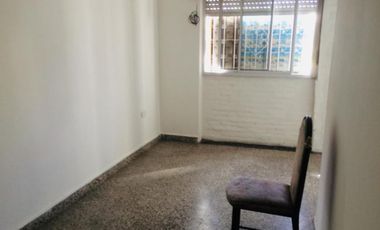 DEPARTAMENTO MONOAMBIENTE CON DIVISION