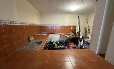 Casa en venta en el centro de Motul, Yucatán, a 2 cuadras de la plaza principal.