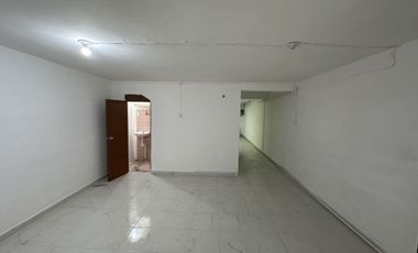 Casa en venta en el centro de Motul, Yucatán, a 2 cuadras de la plaza principal.