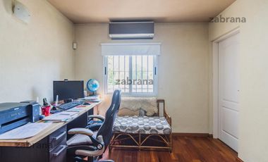 Venta Casa en Benavidez- Quincho-Pileta-Parque