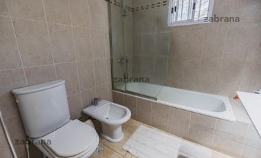 Venta Casa en Benavidez- Quincho-Pileta-Parque