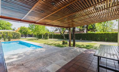 Venta Casa en Benavidez- Quincho-Pileta-Parque