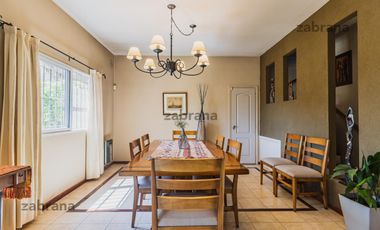 Venta Casa en Benavidez- Quincho-Pileta-Parque