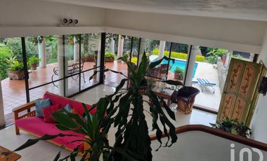 OPORTUNIDAD, BAJA DE PRECIO, CASA ESTILO TOSCANO EN TEZOYUCA  MORELOS