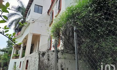 OPORTUNIDAD, BAJA DE PRECIO, CASA ESTILO TOSCANO EN TEZOYUCA  MORELOS
