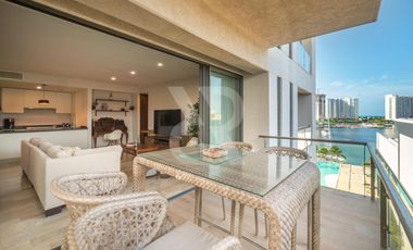 Departamento en Venta, Marina Condos, Puerto Cancún.