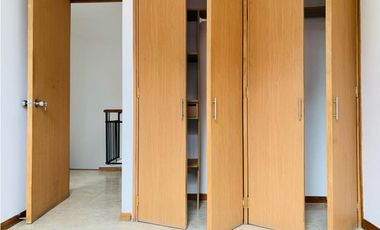 VENTA  APARTAMENTO DUPLEX CASTROPOL POBLADO MEDELLIN