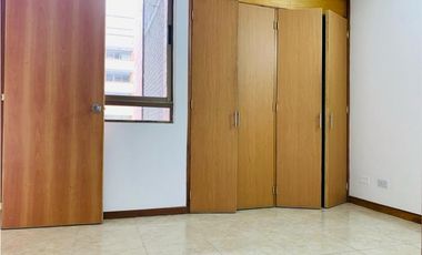 VENTA  APARTAMENTO DUPLEX CASTROPOL POBLADO MEDELLIN