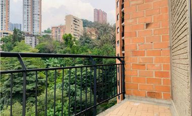 VENTA  APARTAMENTO DUPLEX CASTROPOL POBLADO MEDELLIN