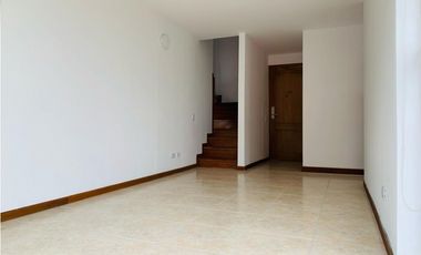 VENTA  APARTAMENTO DUPLEX CASTROPOL POBLADO MEDELLIN