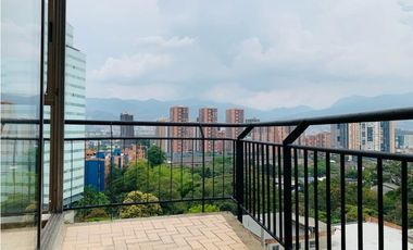 VENTA  APARTAMENTO DUPLEX CASTROPOL POBLADO MEDELLIN