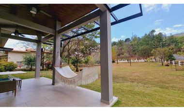 CASA AMOBLADA 3 REC EN ALTOS DEL MARIA