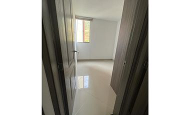 VENTA  APARTAMENTO  UNIDAD CERRADA. EN MARINILLA  ANTIOQUIA.