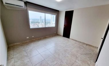 Se Alquila Apartamento en San Francisco | PH 7400