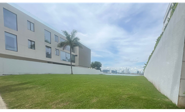 TERRENO EN OCEAN REEF cv